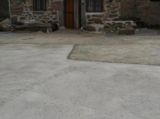 La Cuadra * Villar de Corneja